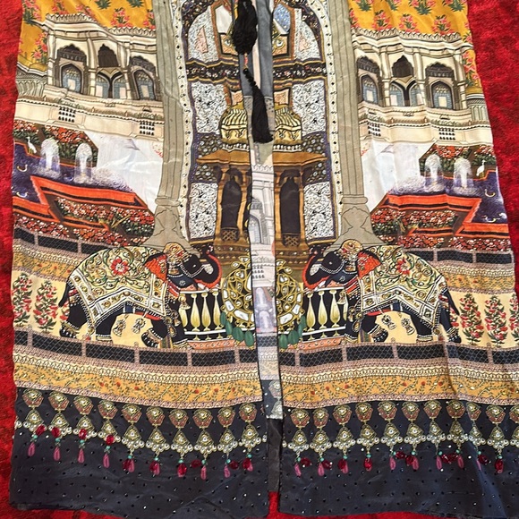 Sapphire silk coat - Picture 3 of 4